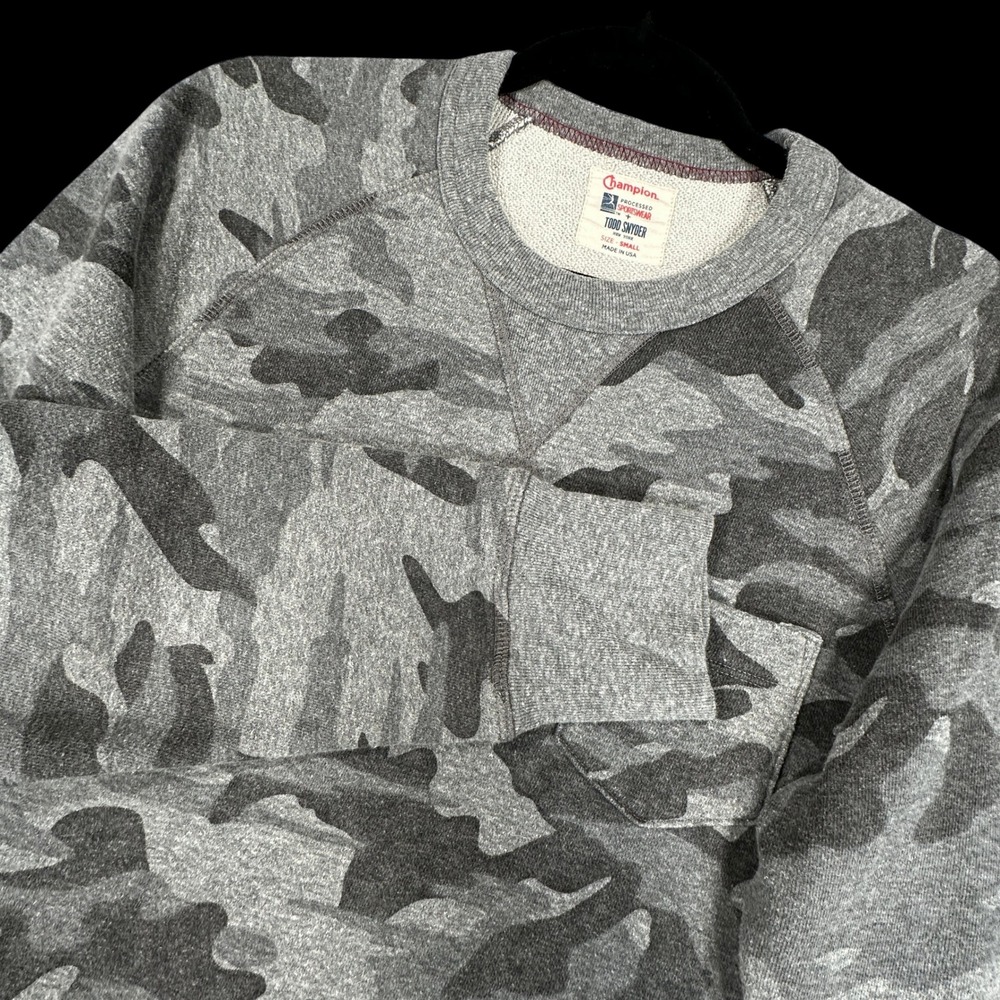 Champion x Todd Snyder Camo Sweatshirt‎ Mens Small Gray Pocket USA Made Crewneck